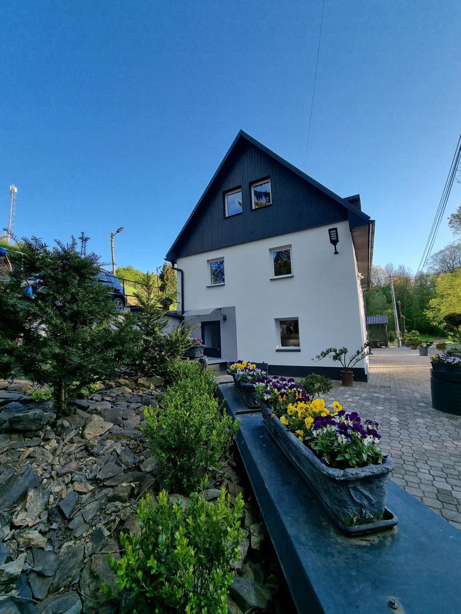 Apartamenty Salamandra Клодзко Экстерьер фото